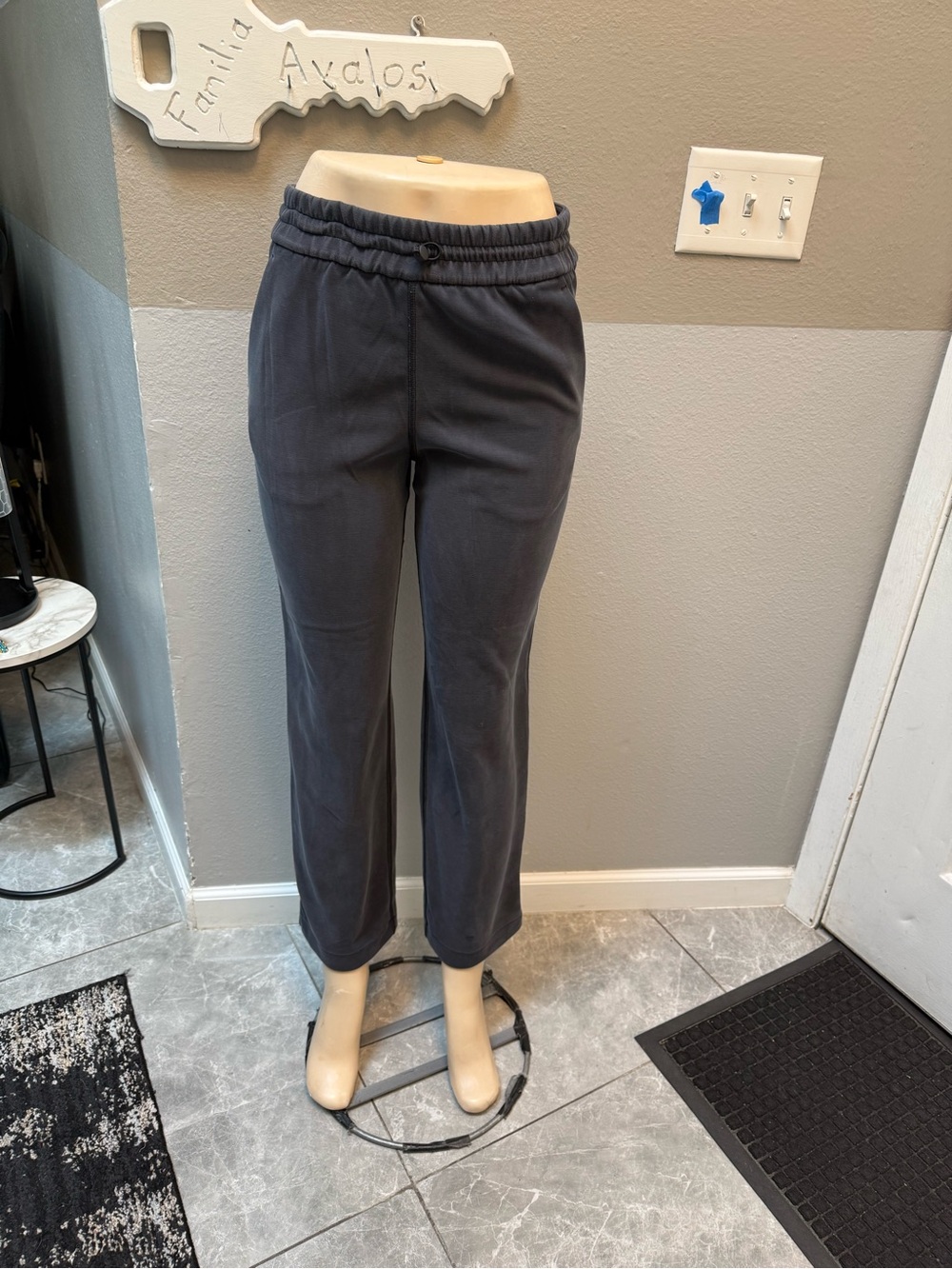 lululemon  women’s  Elastic-Waist Casual Pants